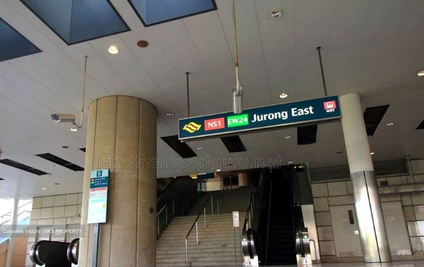 Jurong East MRT (D22), Warehouse #448198631